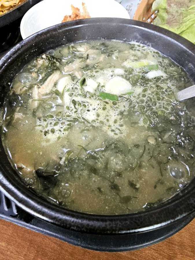 제주도-맛집-성산흑돼지두루치기-몸국-후기-4.jpg