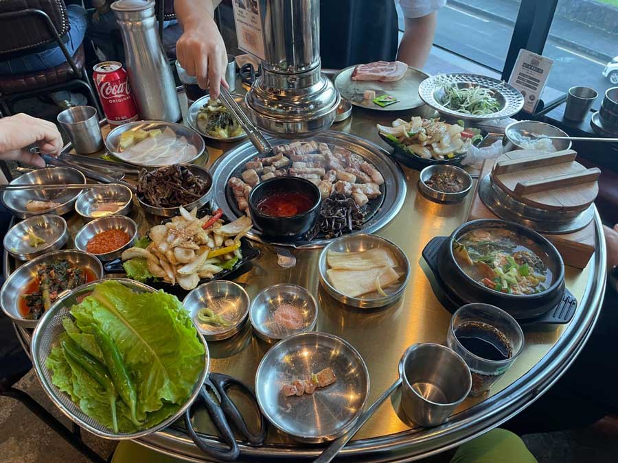 제주도-맛집-바다를본돼지-서귀포올레시장점-후기-11.jpg