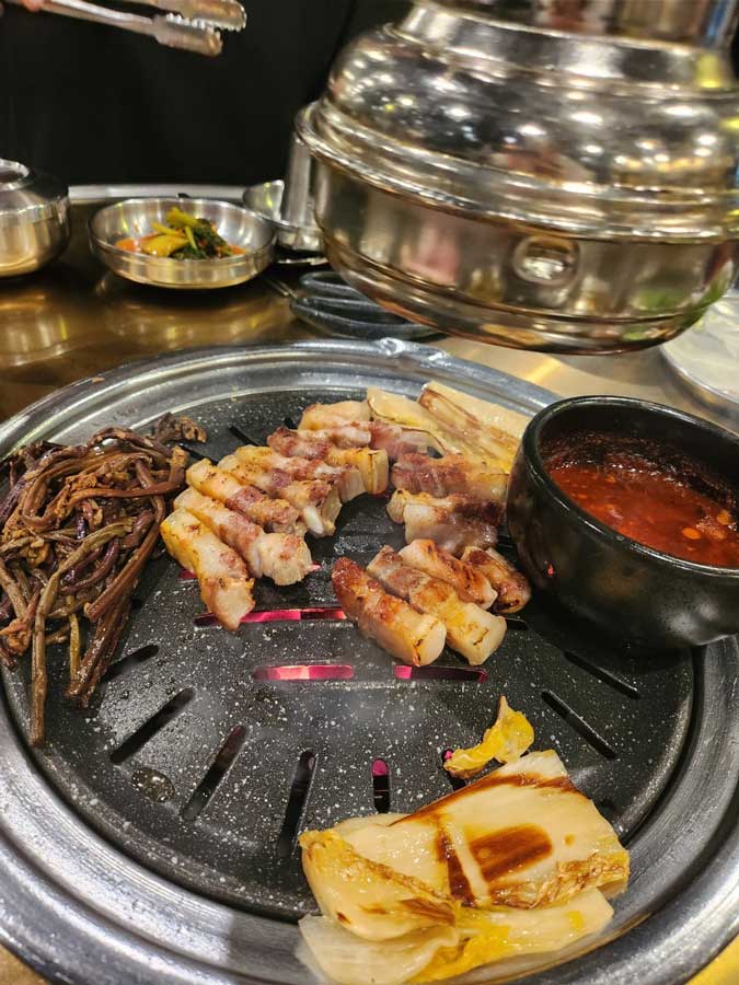 제주도-맛집-바다를본돼지-서귀포올레시장점-후기-17.jpg