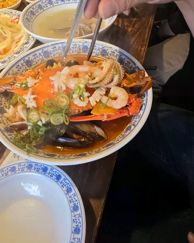꽃게가 통째로 들어간 짬뽕