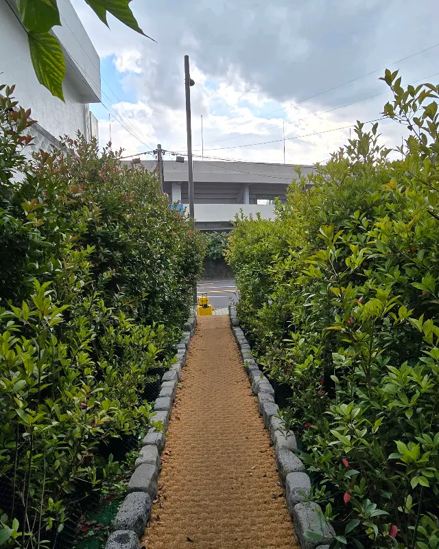 돌카롱 가는 길