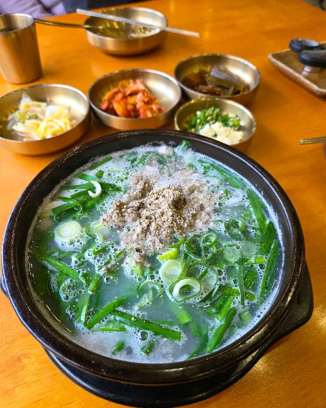 고국수의 깔끔한 밑반찬