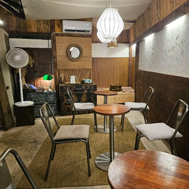 카페 내부