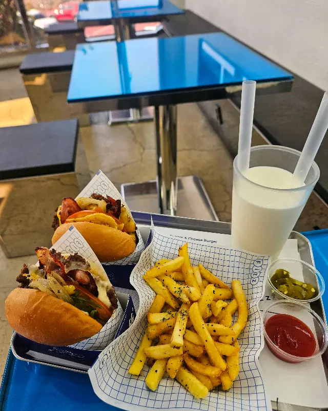 피즈버거 한상차림