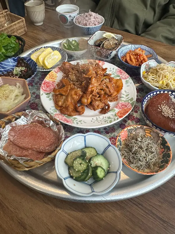 푸짐한 한 상 차림