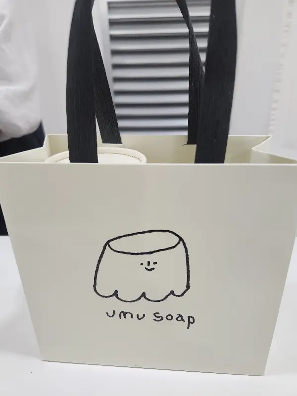 우무 매장 내부