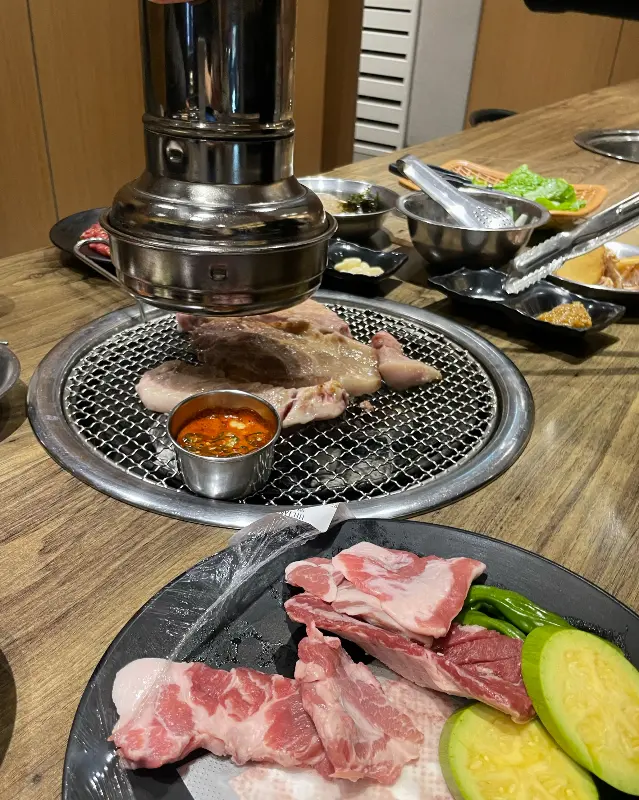 테이블 세팅 모습