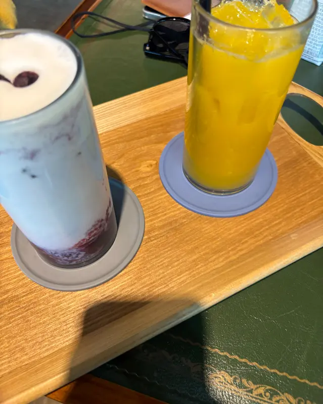 벙커하우스에서 판매하는 음료 사진