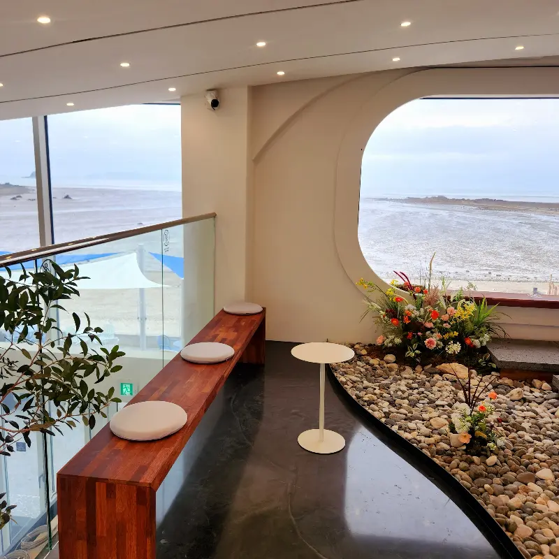 판타스틱버거 내부