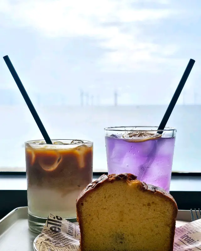 팀블로우의 음료와 디저트