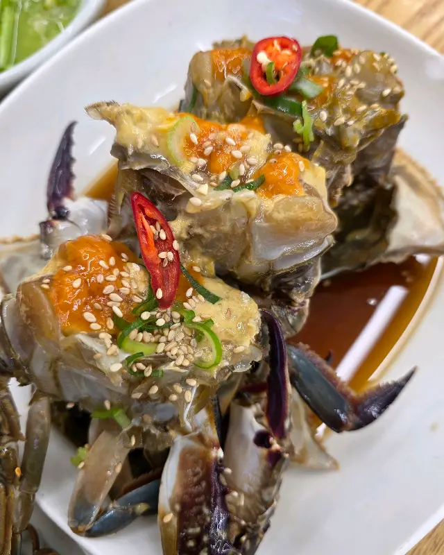 윤기가 흐르는 간장게장