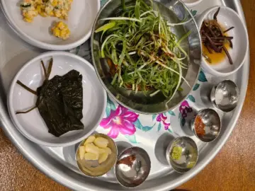 혼밥러, 제주 공항 근처 흑돼지 맛집에서 인생 고기를 만나다