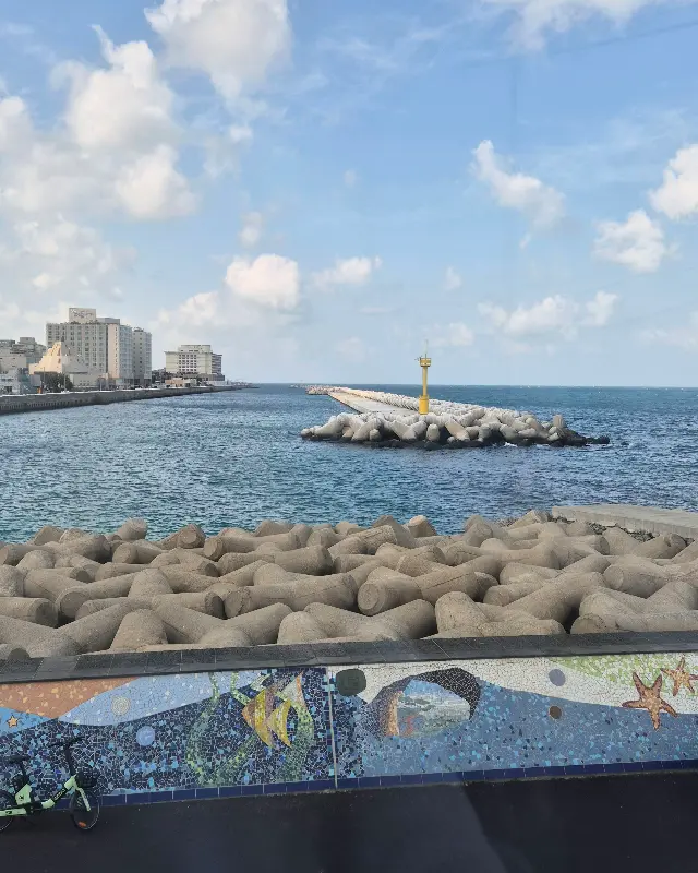 빈투지 2층에서 바라본 바다 뷰