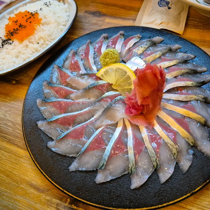 싱싱한 고등어회