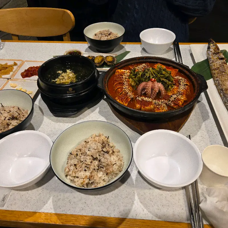 푸짐한 갈치 정식 한 상 차림