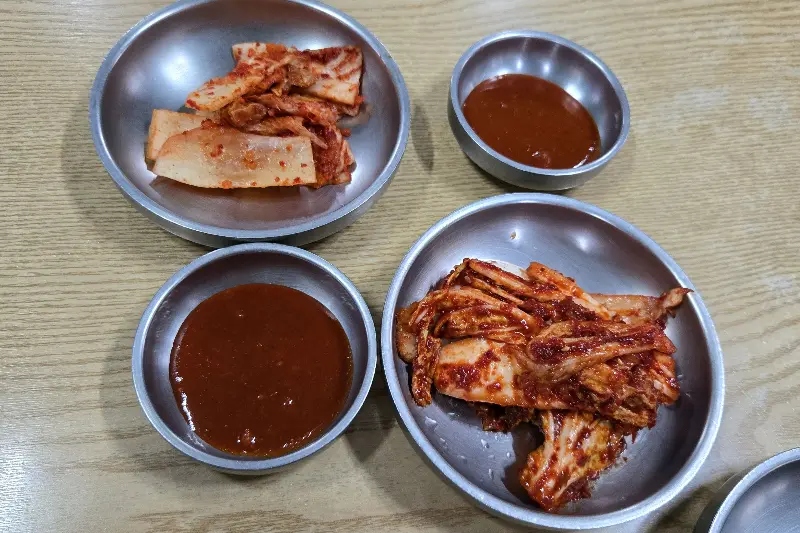 두 종류의 김치