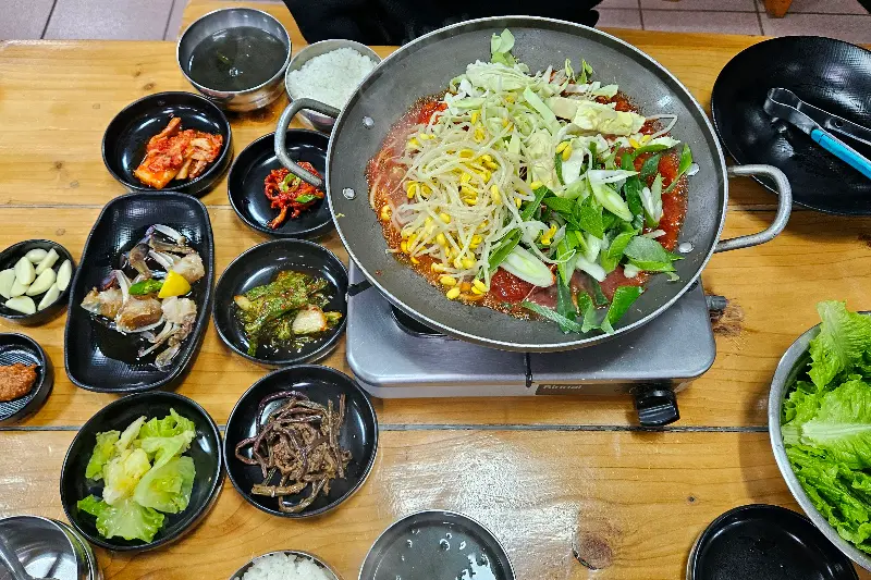 두루치기 한상차림