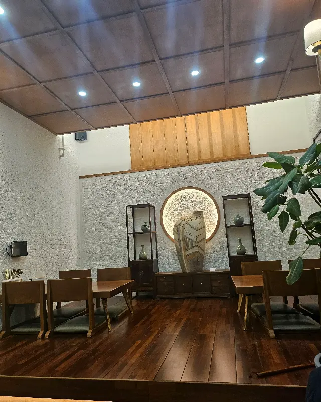 식당 내부 인테리어