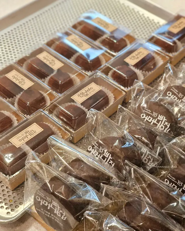 어머니빵집의 두바이 쫀득 쿠키 (두쫀쿠) 포장 모습