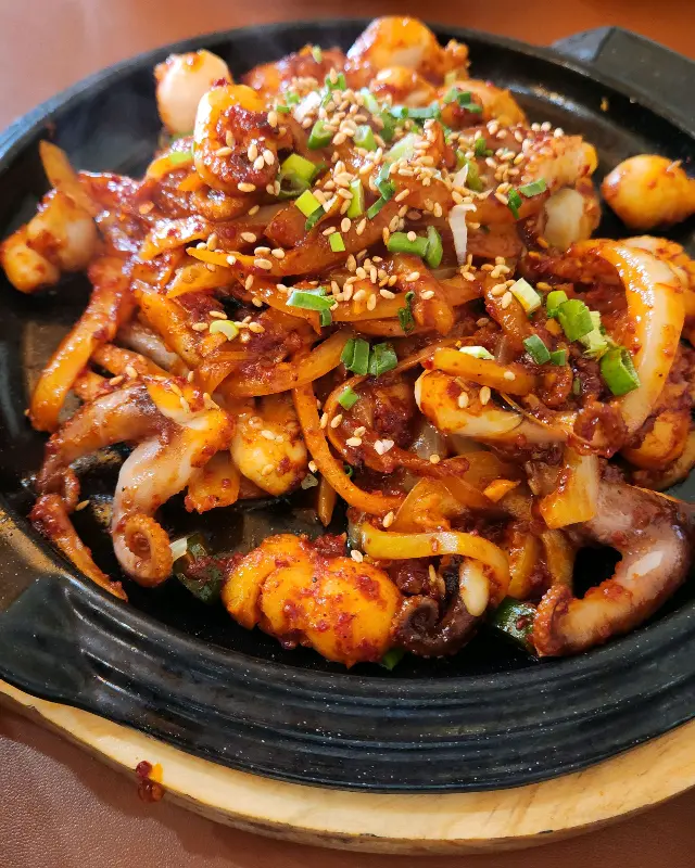 매콤한 쭈꾸미 볶음