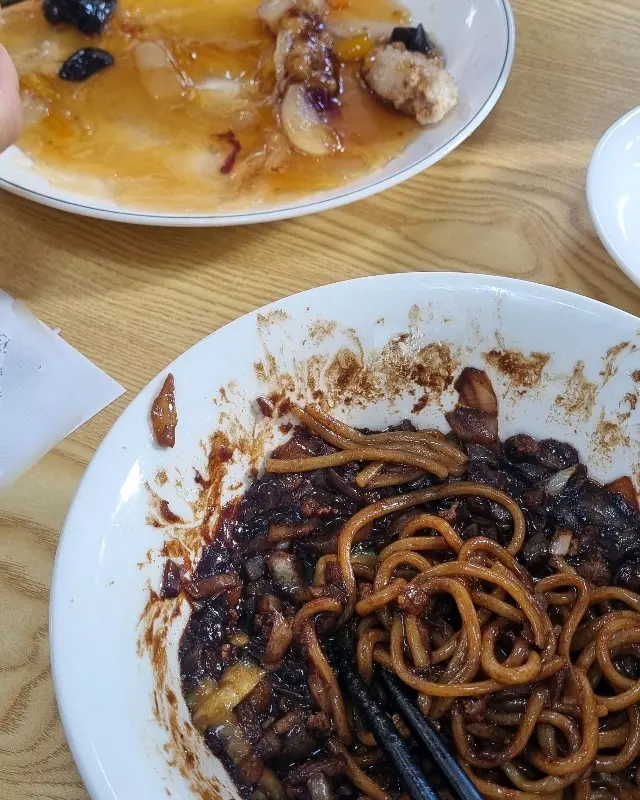 짜장면과 탕수육