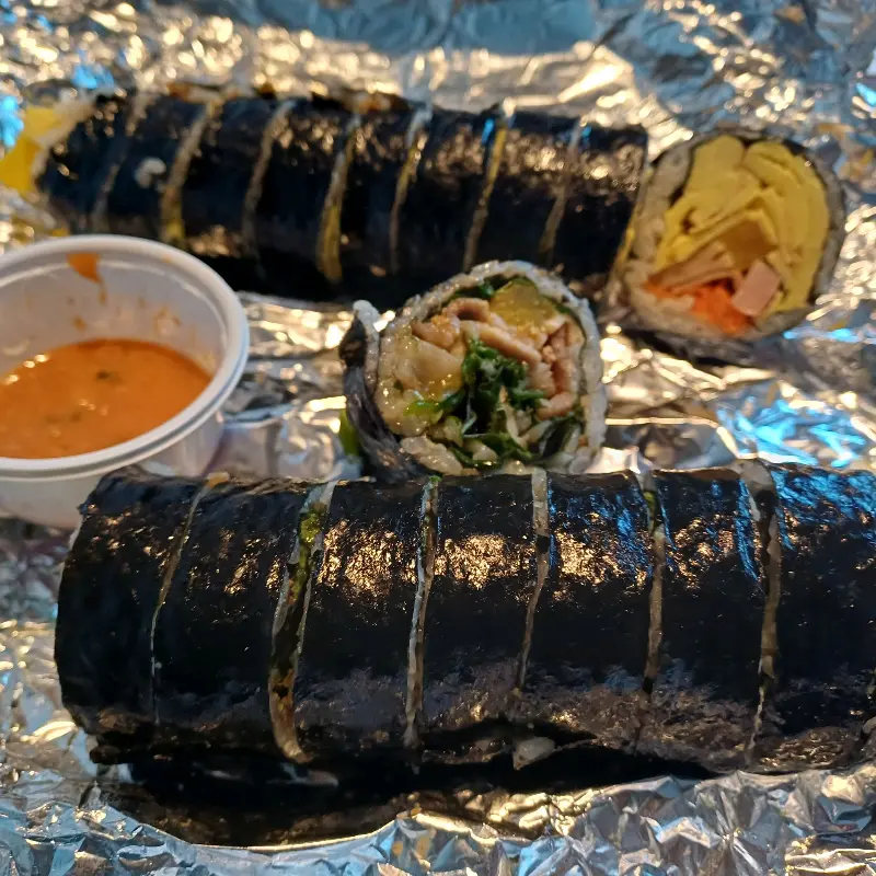 다정이네 김밥 포장