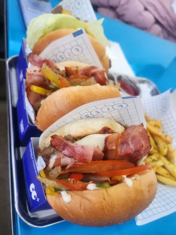 피즈버거 내부 모습