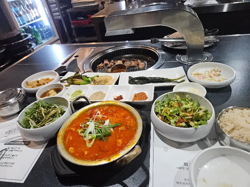 푸짐한 한상차림