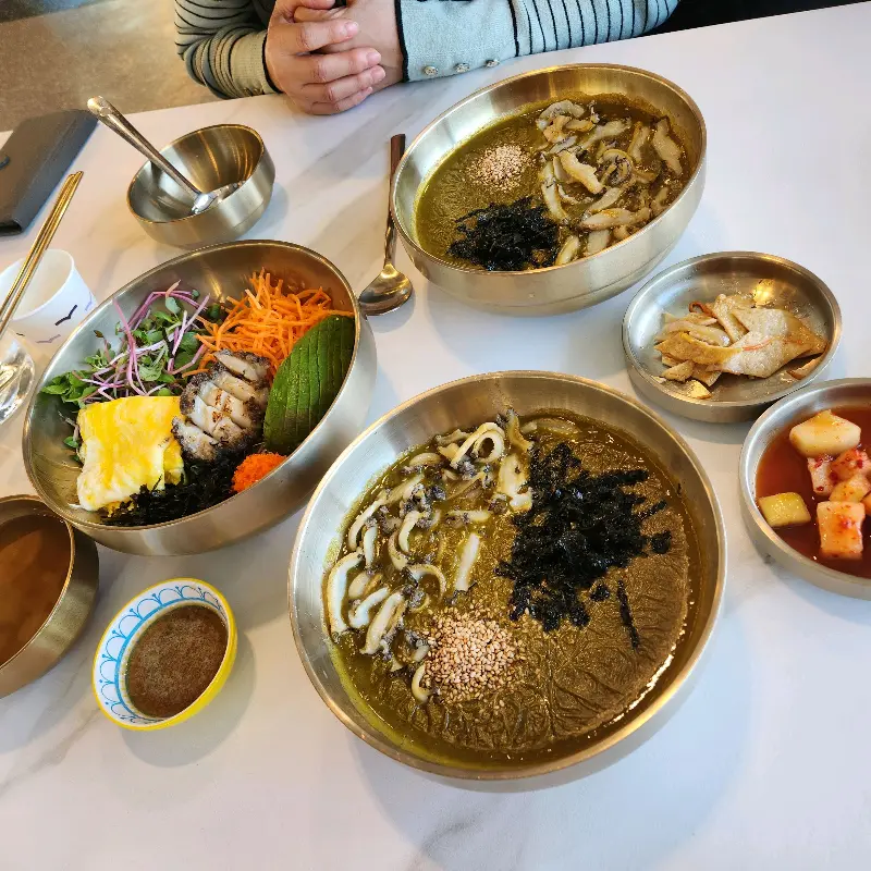 아보카도 전복밥과 폭탄 전복죽