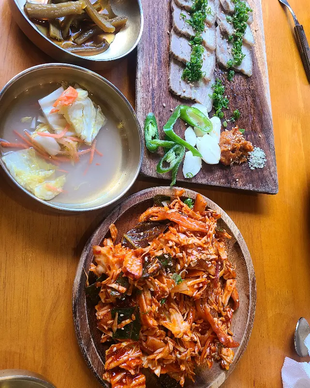 고국수 돔베고기