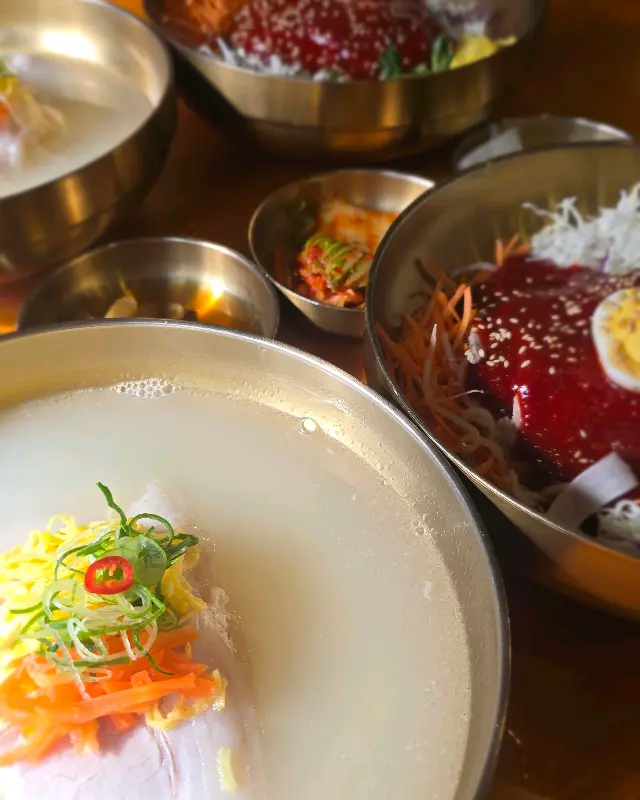 고기국수, 비빔국수 환상의 투샷!