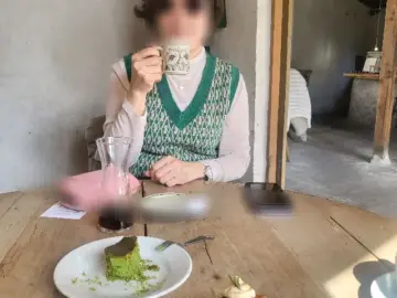 잔물결이 일렁이는 제주도, 그 맛집 커피향에 취하다