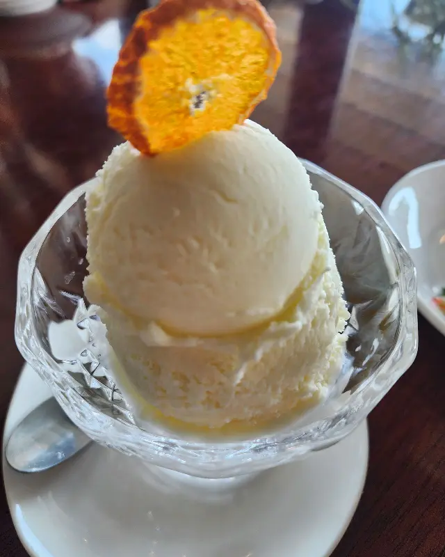 벙커하우스에서 판매하는 디저트