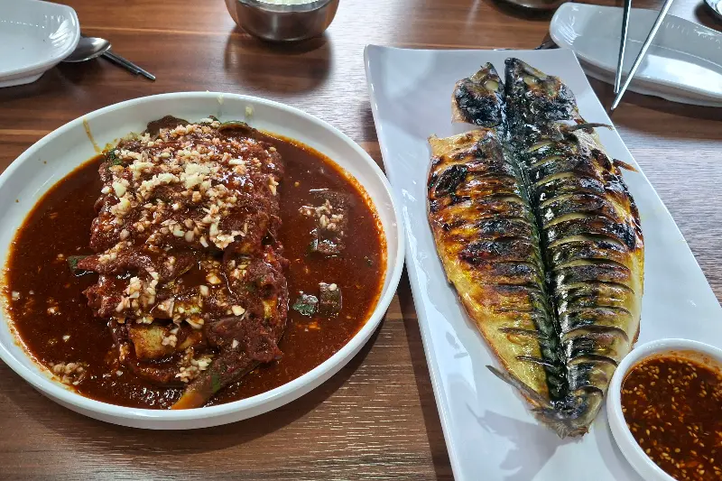 갈치조림과 고등어구이