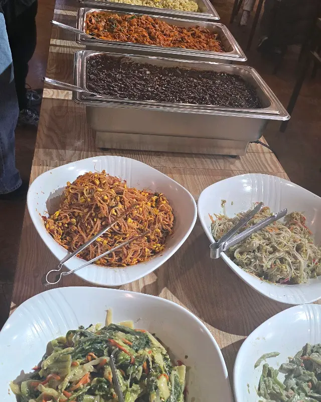 뷔페 음식 코너