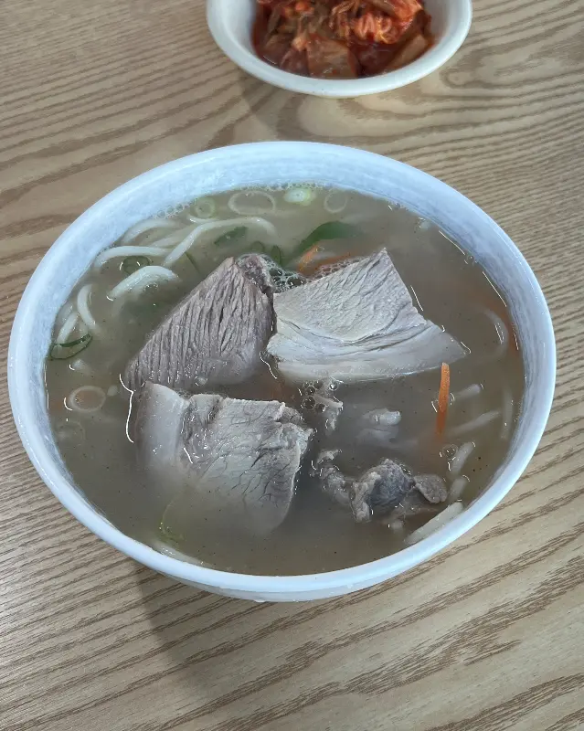 고기국수 한상차림