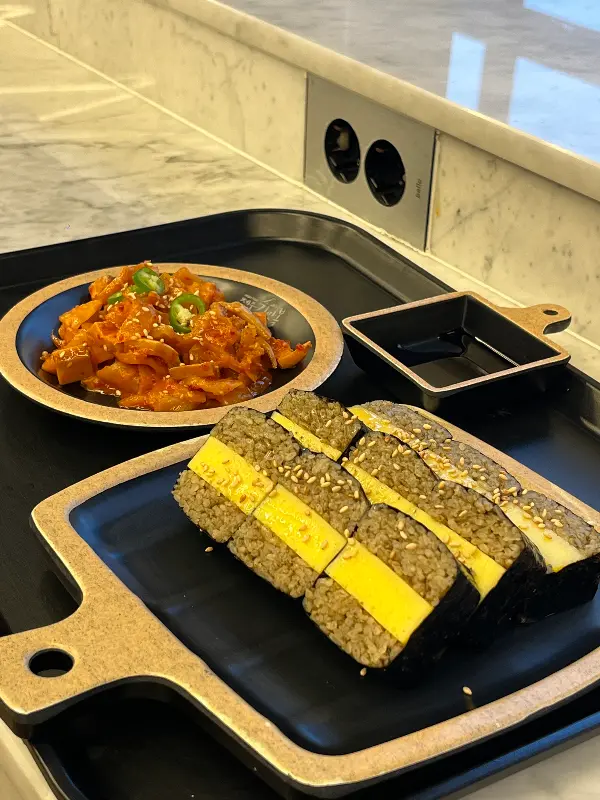 돔베고기와 곁들임