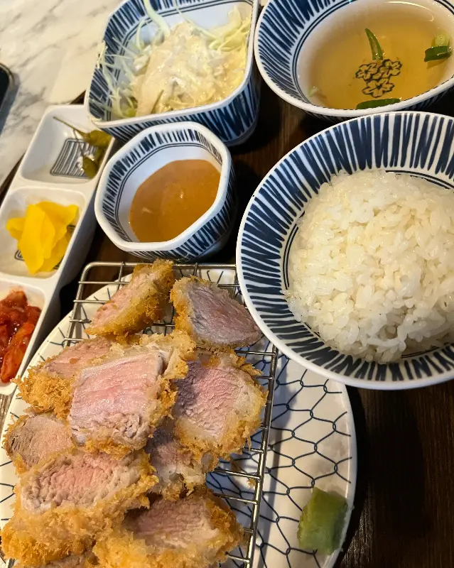 깔끔한 테이블 세팅