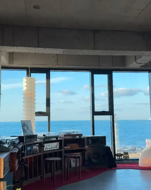 내도음악상가 내부 인테리어