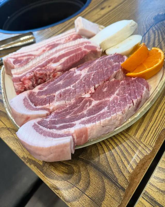 제주 만복 흑돼지 매장 전경