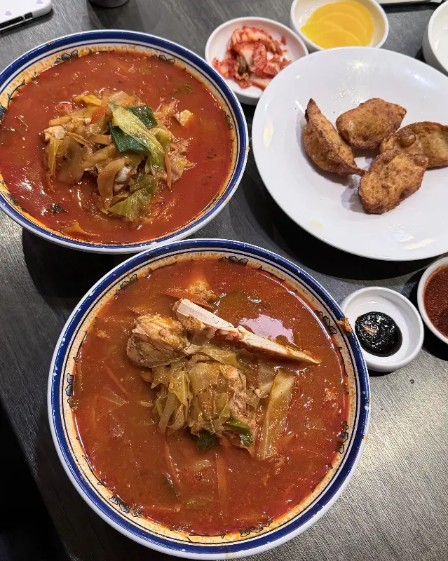 꽃게짬뽕과 야끼만두