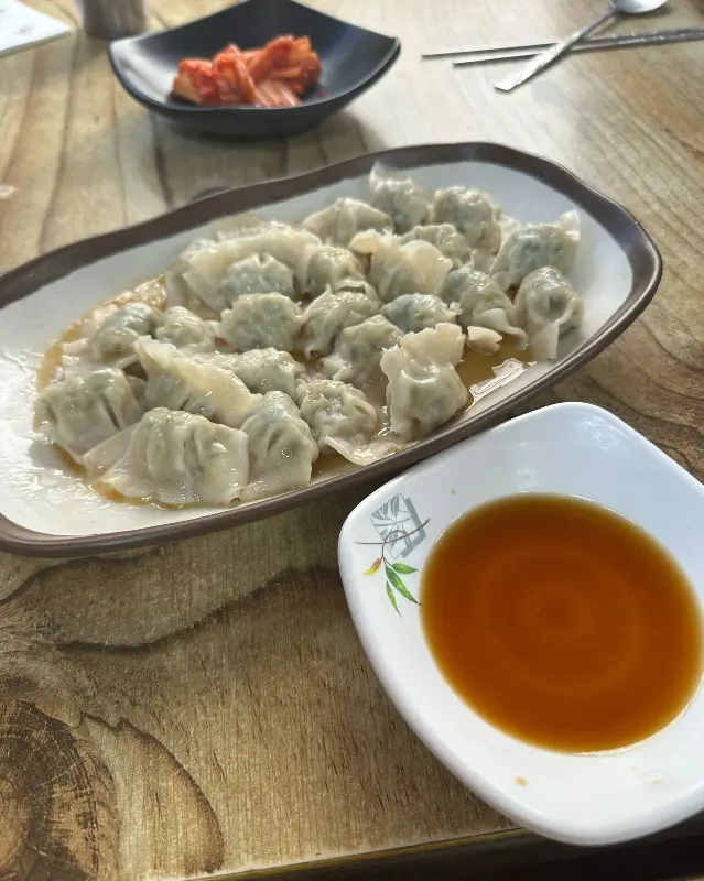 물만두와 김치