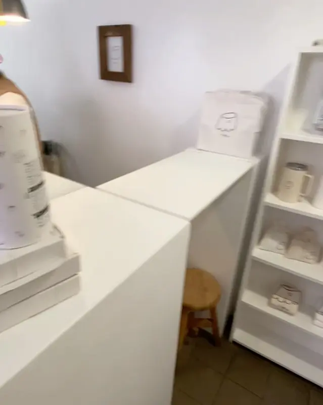 우무 매장 내부 카운터