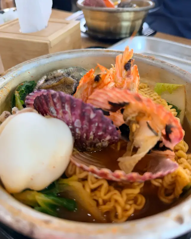 해물라면 비주얼