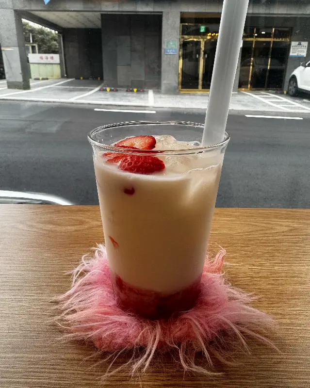 다양한 종류의 휘낭시에