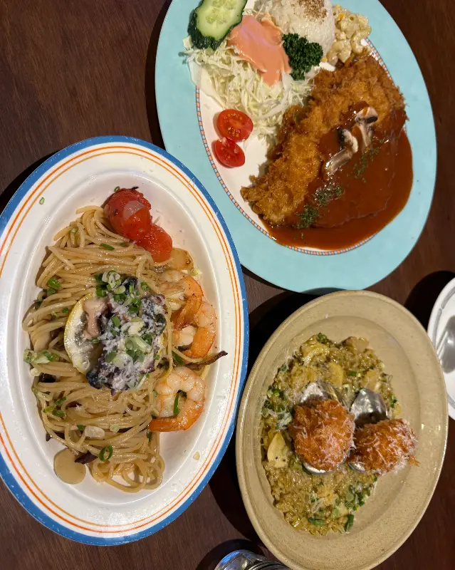 흑돼지 돈까스, 보말 파스타, 전복 버터 라이스