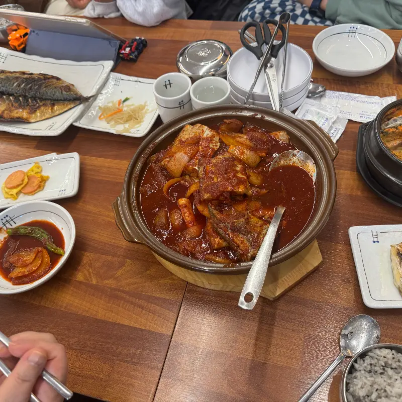 논짓물 식당 갈치조림