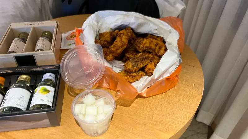 푸짐한 양의 깐풍기