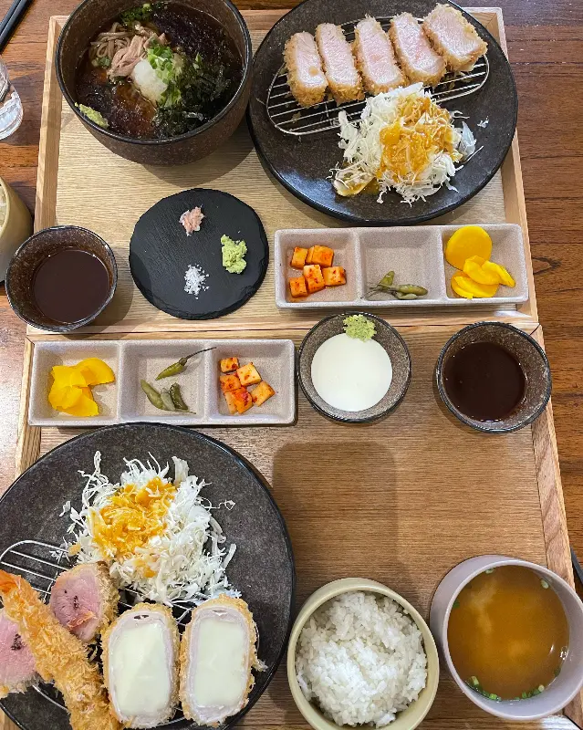 터틀리애 한상차림