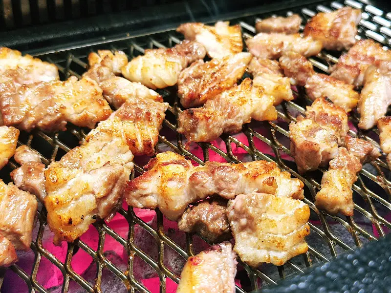 잘 구워진 난축맛돈